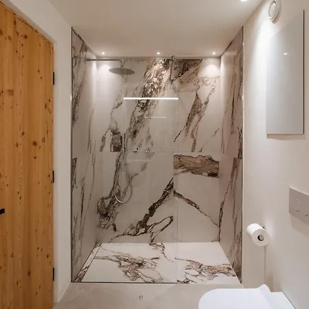 Birchboden Apartment Longostagno