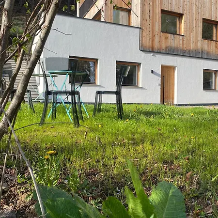 Birchboden Apartment Longostagno